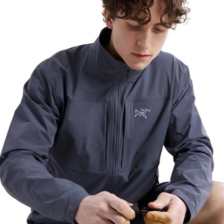 Arc'teryx Gamma Lightweight Jacket - Men's 7
