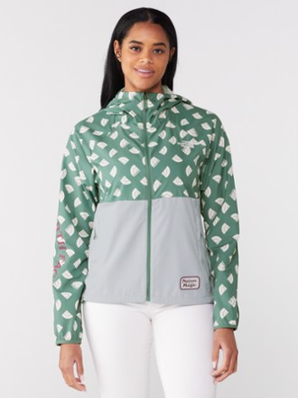 The North Face Flyweight 2.0 Hoodie - Women's 1