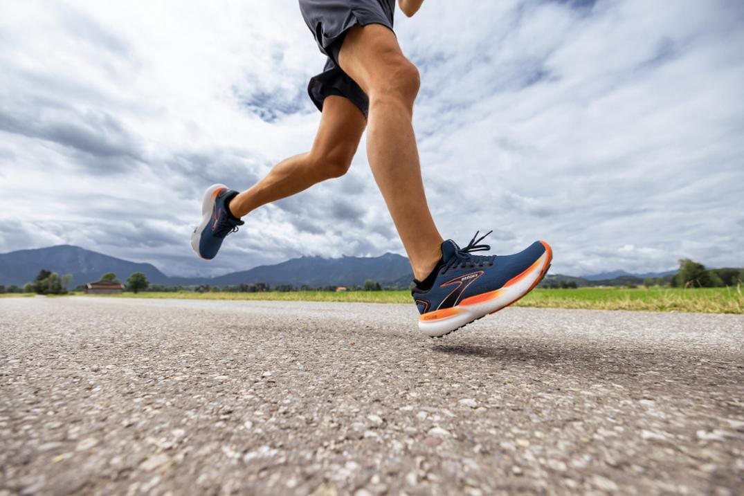 Location Image for Glycerin 21 Road-Running Shoes - Men's