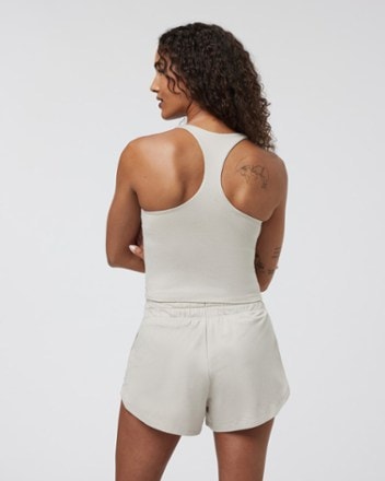 Vuori Halo Performance Crop 2.0 Tank Top - Women's 2