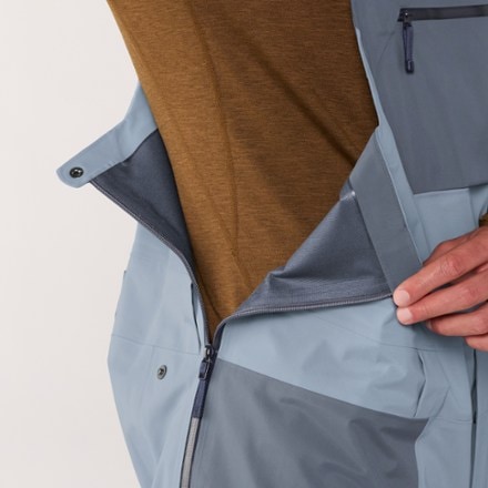 Arc'teryx Sabre Bib Pants - Men's 5