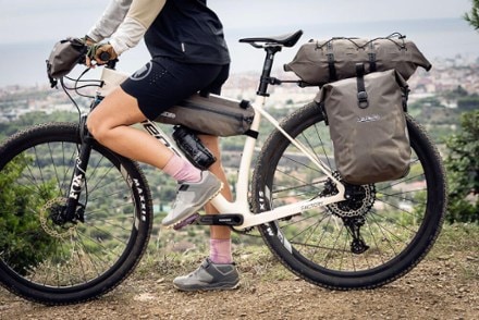 Location Image for Gravel Pack QL2.2 Panniers - Pair