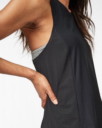Sweaty Betty Explorer Ace Midi Smok Dress 1