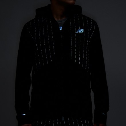 New Balance Impact Run Luminous Heat Insulated Jacket - Men's 9