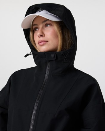 Vuori Pfeiffer Rain Jacket - Women's 4