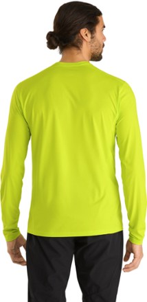 Arc'teryx Motus SL Crew Long-Sleeve Shirt - Men's 2