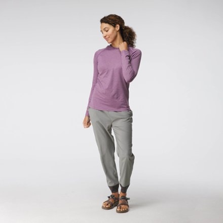 NRS Silkweight Hoodie - Women's 5