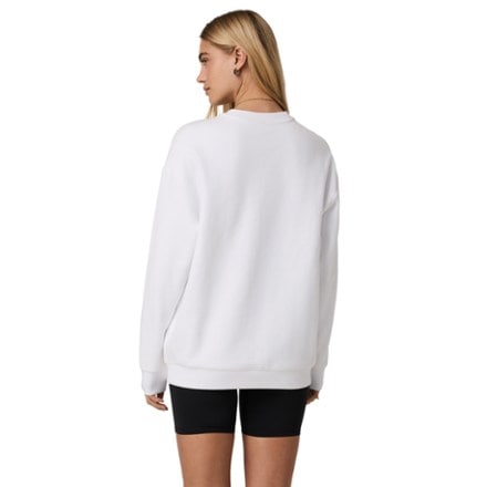Vuori Restore Oversize Crewneck Sweatshirt - Women's 2