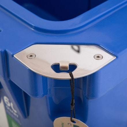 Blue Coolers 60-Quart Ice Vault Cooler 4