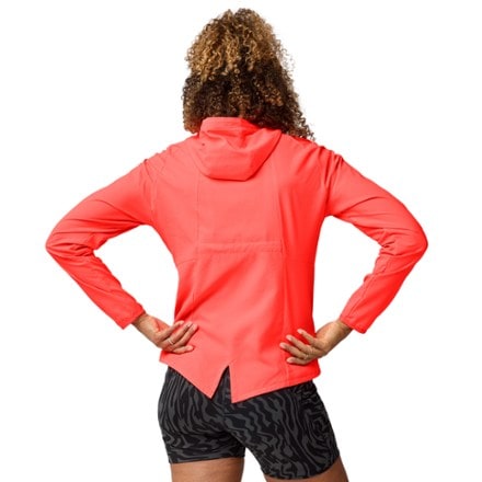 Brooks Canopy Jacket - Women's 1