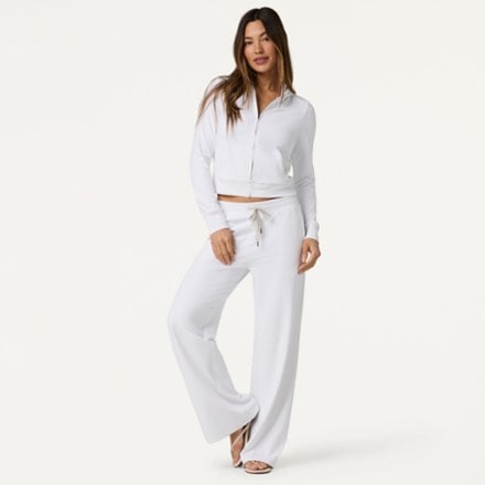 Vuori Halo Mini Full-Zip Hoodie - Women's 2