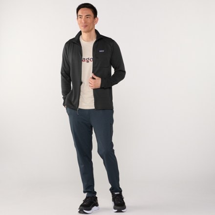 Patagonia R1 Jacket - Men's 3