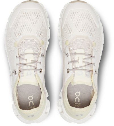 On Cloud 5 Coast Shoes - Women's 4