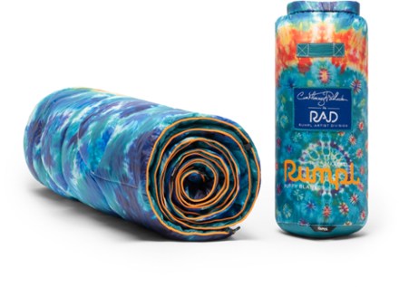 Rumpl NanoLoft Puffy Blanket - Artist Division 3