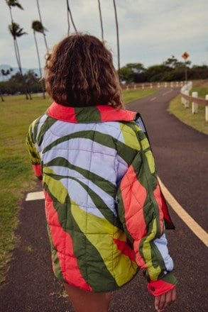 Location Image for Pippa Packable Puffer Insulated Jacket - Women's