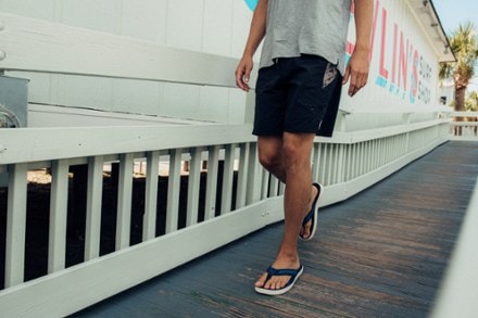 Location Image for Leeward Flip-Flops - Men's