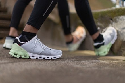 On Cloudflyer 4 Road-Running Shoes - Men's 5
