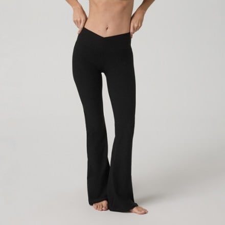 Vuori Elevation Rhythm Flare Pants - Women's 0