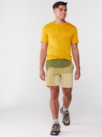 Outdoor Voices RecTrek Colorblock 7" Shorts - Men's 3