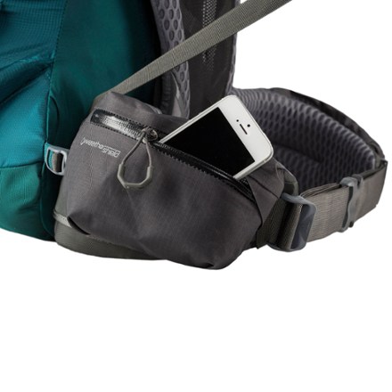 Gregory Deva 60 Pack - Women's Accessories not included.