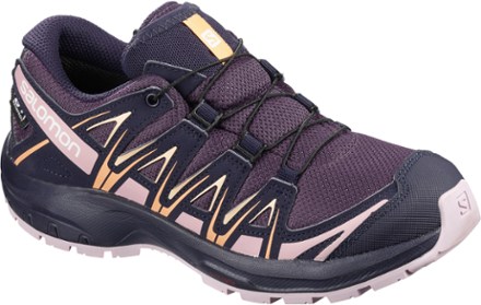 junior hiking shoes