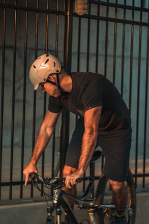 Bern Watts 2.0 MIPS Cycling Helmet 6
