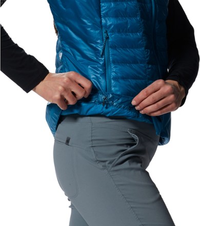 Mountain Hardwear Ghost Shadow Insulated Vest - Women's 4