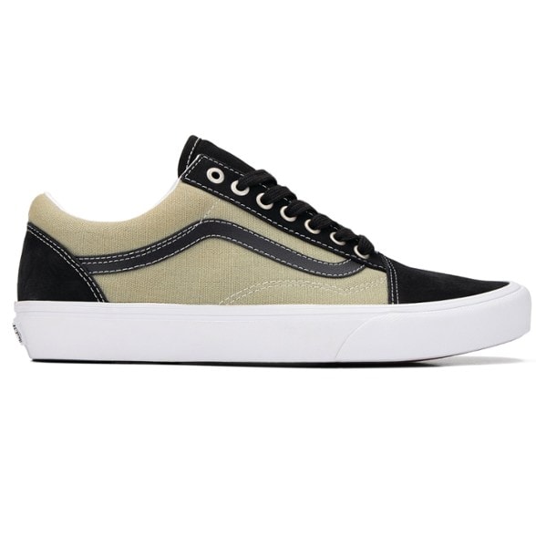 Product Image of color Web Black/Olive