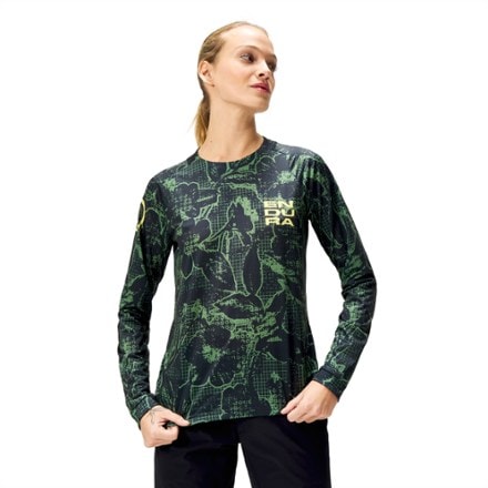Endura Floral LTD Printed Long-Sleeve Bike Jersey - Women's 1