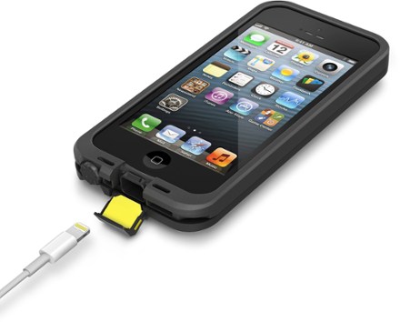 Port detail for lightning attachment (Black)