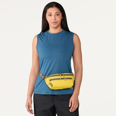 REI Co-op Trail 2 Waist Pack 3