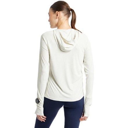 Oiselle Flyout Chill Hoodie - Women's 1