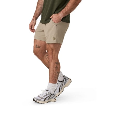 Vuori Kore Lined Shorts - Men's 5" Inseam 3