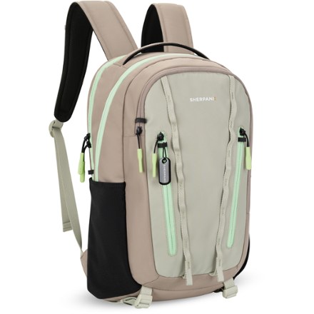 Quest 20 L Day Bag