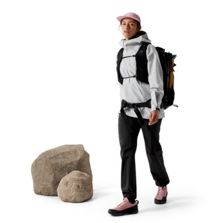 Arc'teryx Beta Jacket - Women's 3