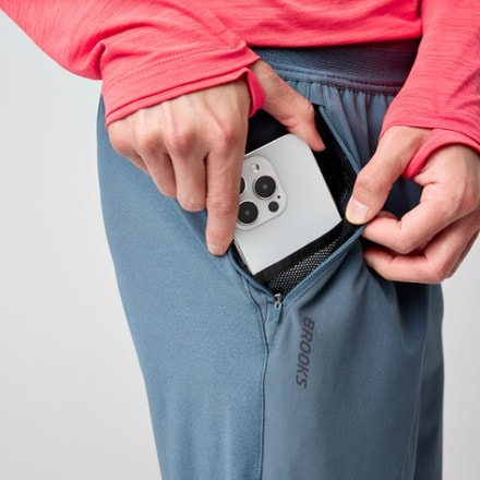 Brooks Dash Pants - Men's 2