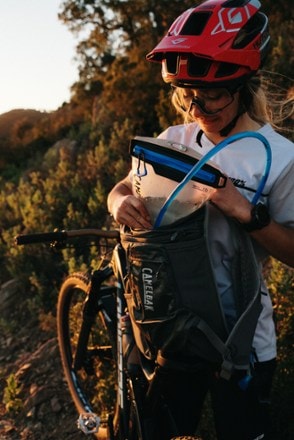 CamelBak Fusion 2 L Reservoir 6
