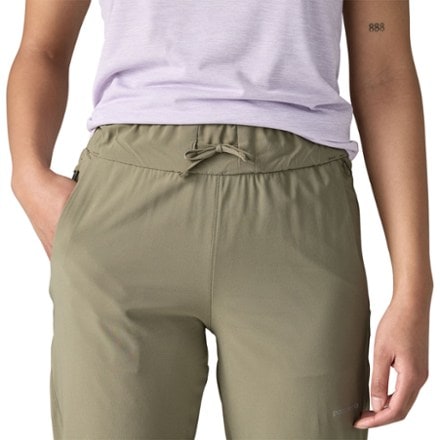 Patagonia Terrebonne Joggers - Women's 4