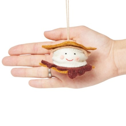 Craftspring S'more Ornament 3
