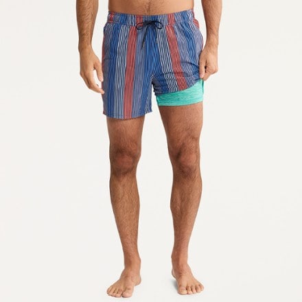 Fair Harbor Bungalow 5" Swim Trunks - Men's 4