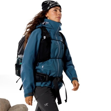 Arc'teryx Beta AR Jacket - Women's 8