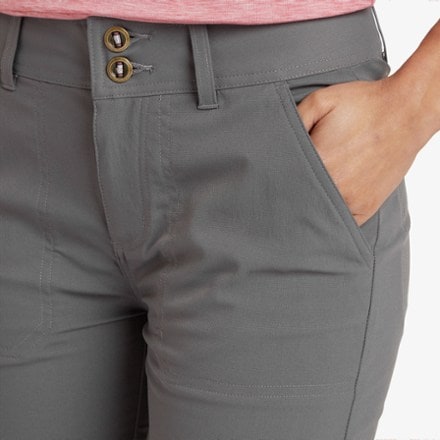 Sherpa Adventure Gear Bara Shorts - Women's 5