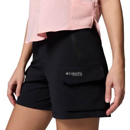 Columbia Silver Ridge Elite Shorts - Women's 6