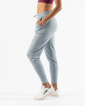 rabbit EZ Joggers 2.0 - Women's 3