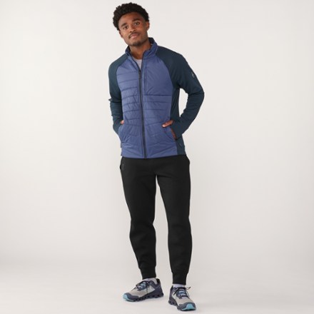 On Focus Tech Sweatpants - Men's 3