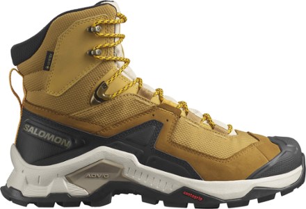 Darn Tough Salomon Quest Element GORE-TEX Hiking Boots - Mens