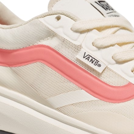 Vans MTE Ultrarange 2.0 RapiWeld Sneakers - Women's 5