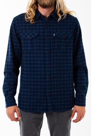 men's griswold shirt