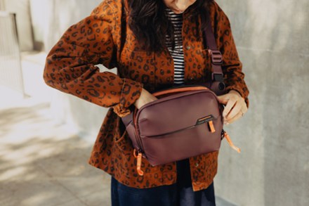 Location Image for Everyday Sling Bag