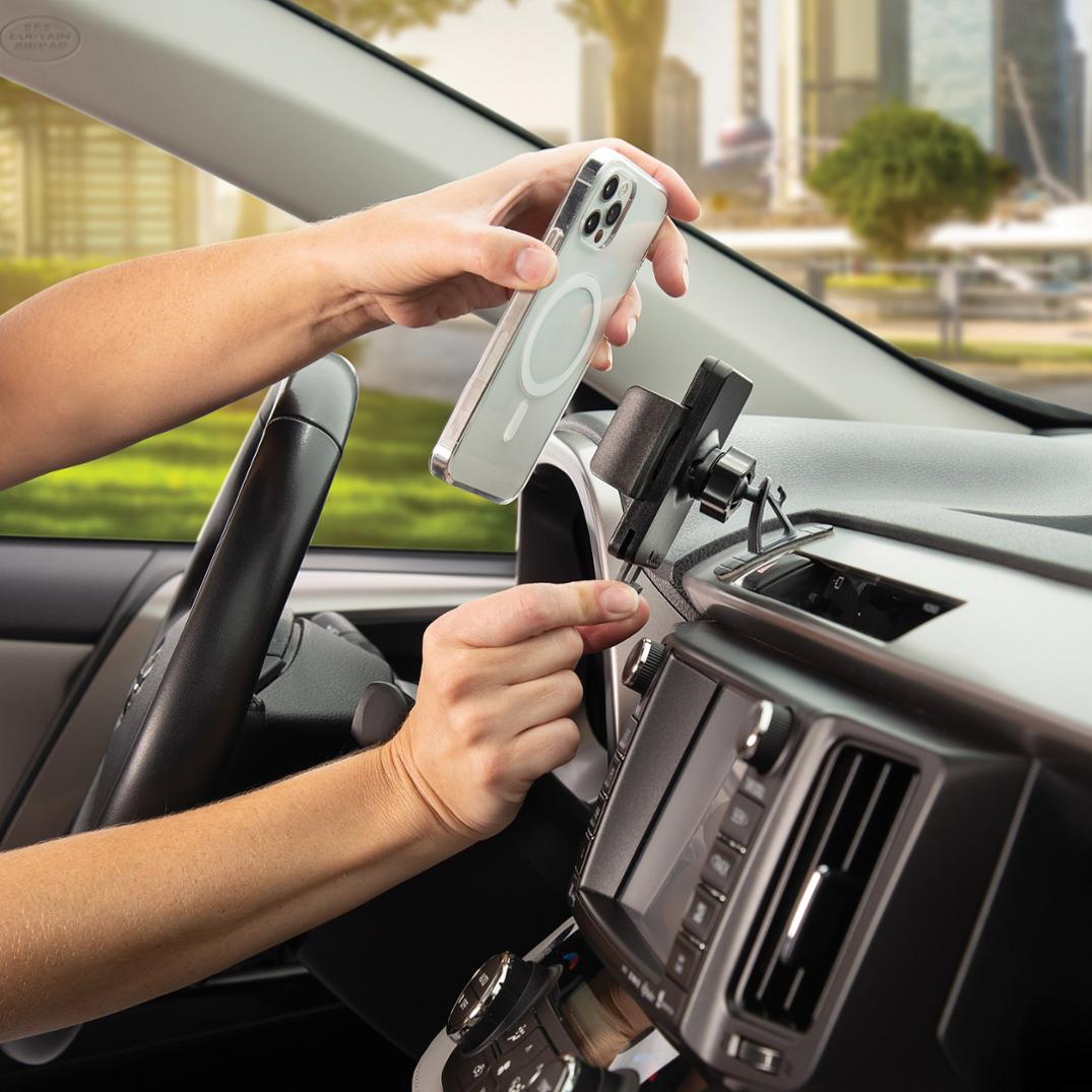Location Image for Squeeze Universal Dash Mount